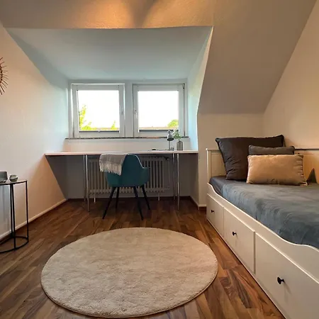Apartment Charmante Stadtwohnung Mit Blick Ins Gruene
